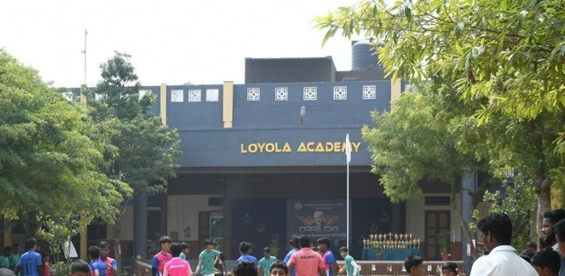 loyola